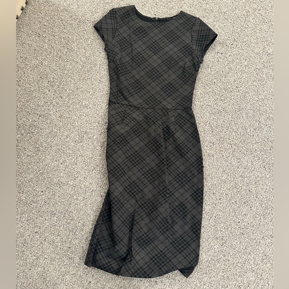 Aqua by Bloomingdale’s grey plaid dress